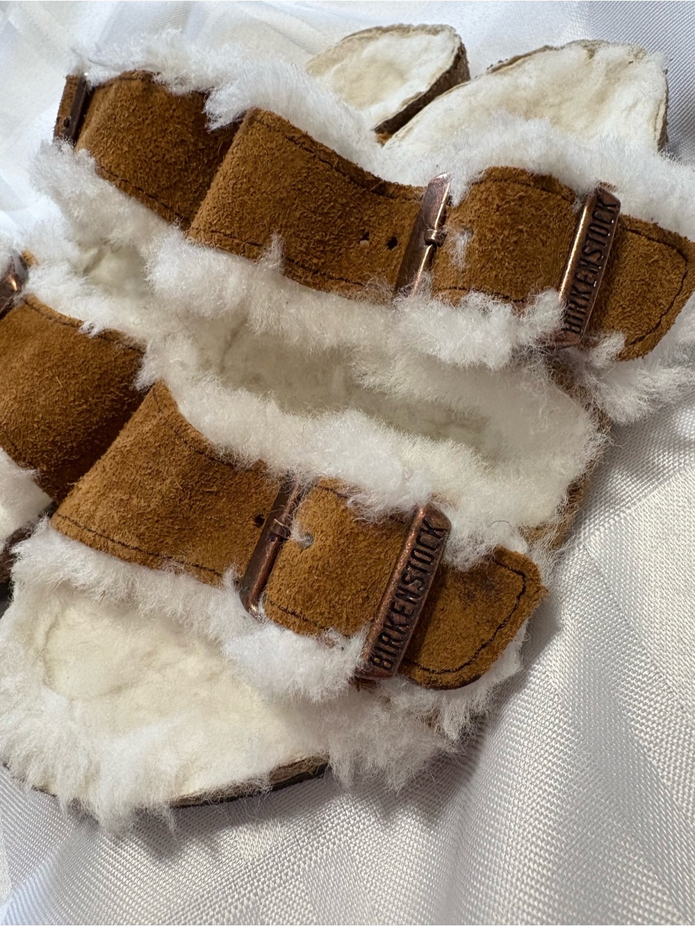 Girls Birkenstock fuzzy sandals